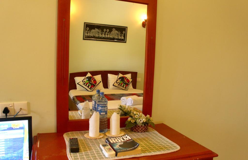 Green Land Guest House Pinnawala  Room photo
